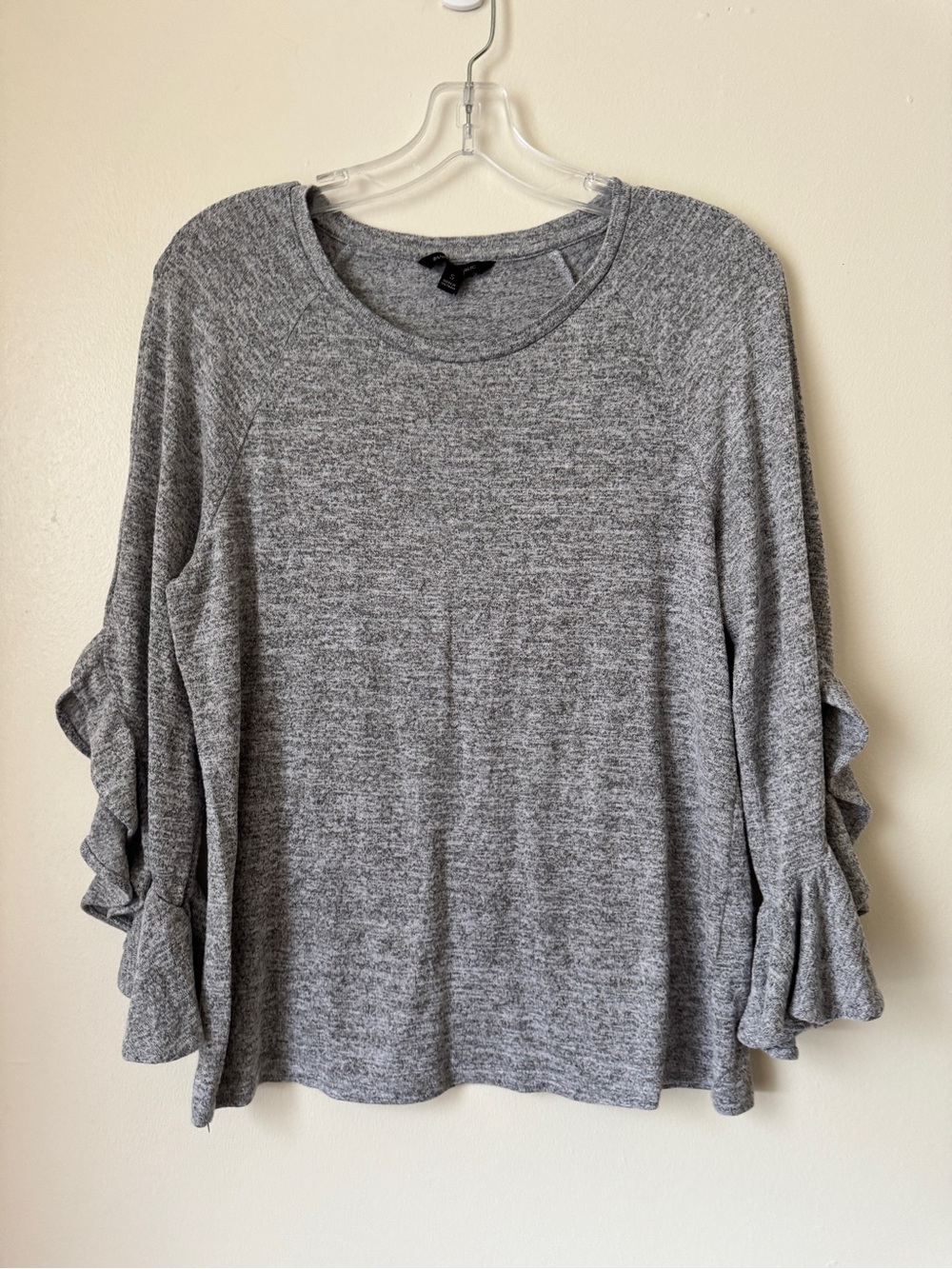 Banana Republic Gray Ruffle Sleeve Top Size Small